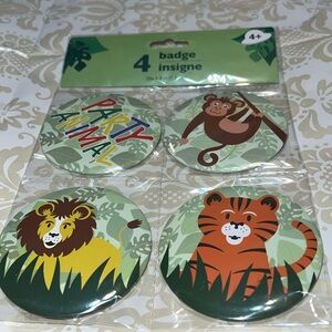 New Pack of 4 Round Metal Party Animal Badges 2.8 in (C-3